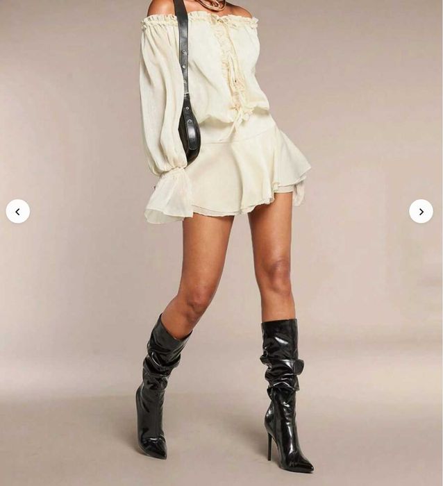 Рокля с паднали рамена SHEIN BAE