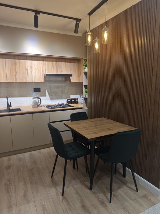 Ц2 детский мир Свой 2/4/9 58кв.м. С новым дизайнерским ремонтом.