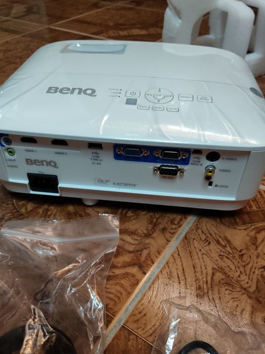 Проектор BENQ. Новый в упаковке