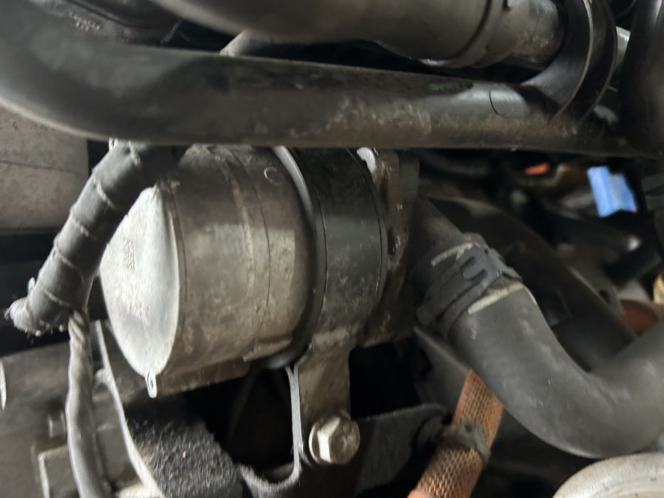 Pompă apă auxiliară Volkswagen Jetta 1.4 Tsi Hybrid 2014