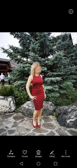 Vând rochii de ocazii speciale