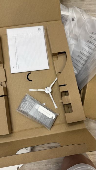 Продам Робот-пылесос Xiaomi Vacuum Mop 2 Lite