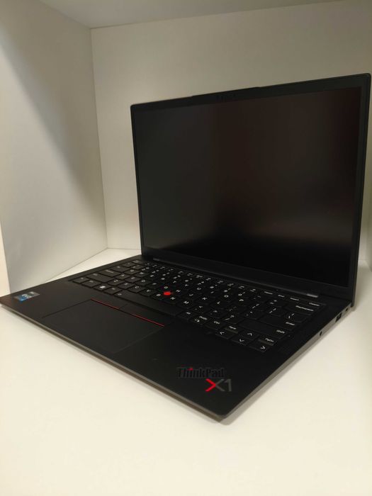 Thinkpad x1 Carbon gen11 i7-1355U, 16Gb RAM, 512 SSD, FHD Touchscreen