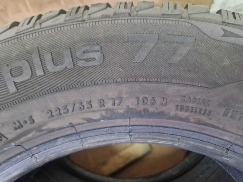2 Uniroyal R17 225/65
зимни гуми 
DOT2718