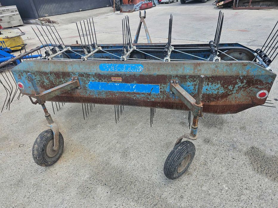 Grebla bandă  pentru tractor