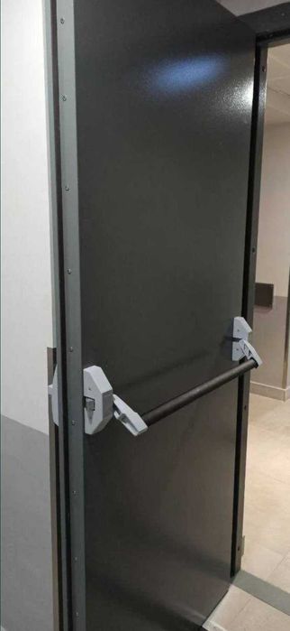Противопожарные двери