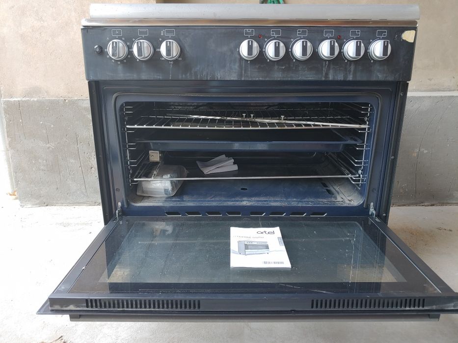 Artel gaz plita.