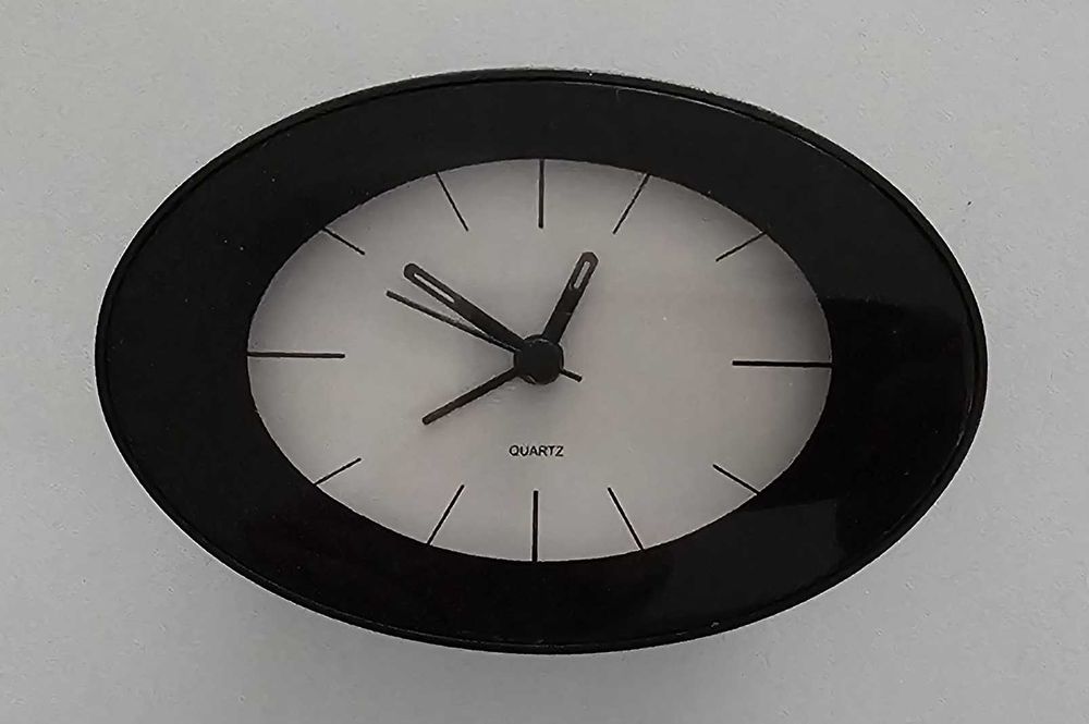Ceasuri quartz cu baterie AA de 1.5 V funcționale
