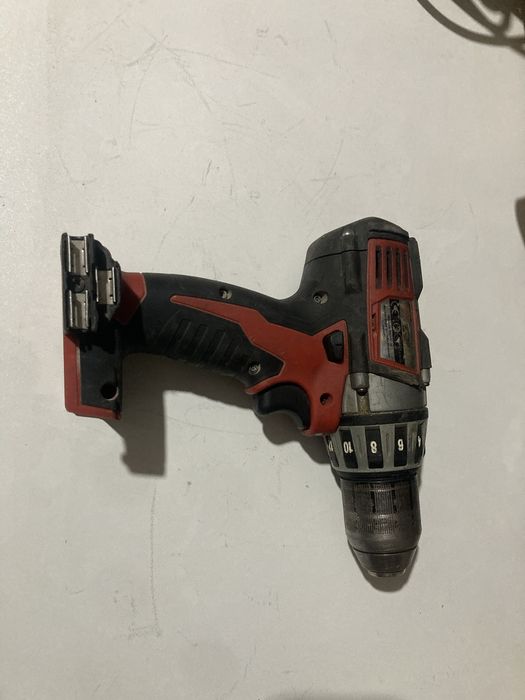 Autofiletanta Milwaukee C18 DD cu Defect