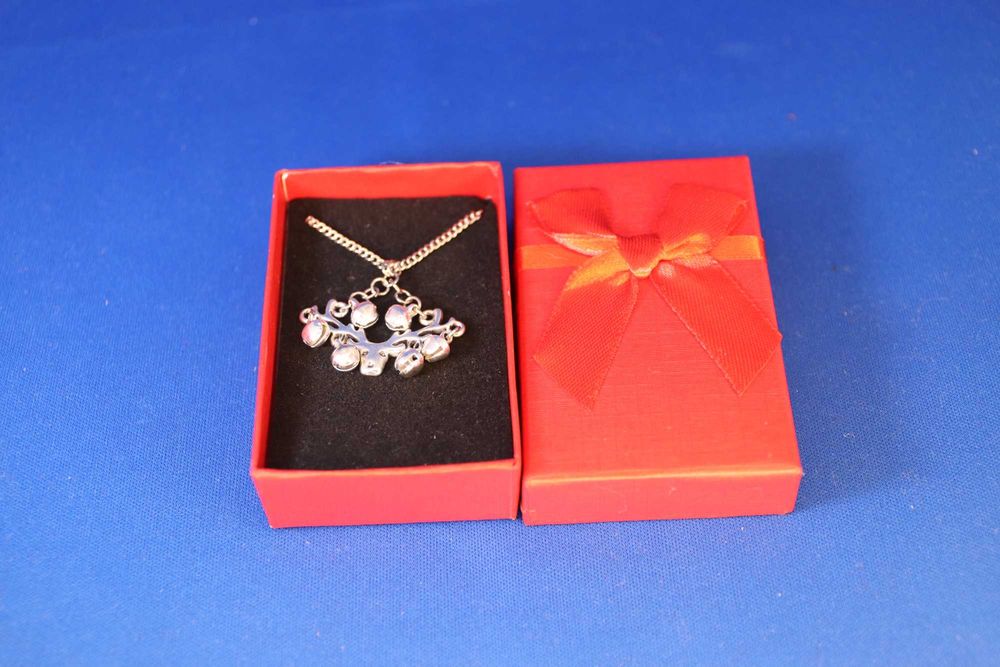 Бижута - ръчна изработка