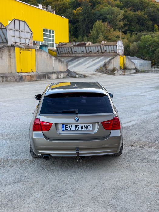 BMW Seria 3 2011 — imagine 3