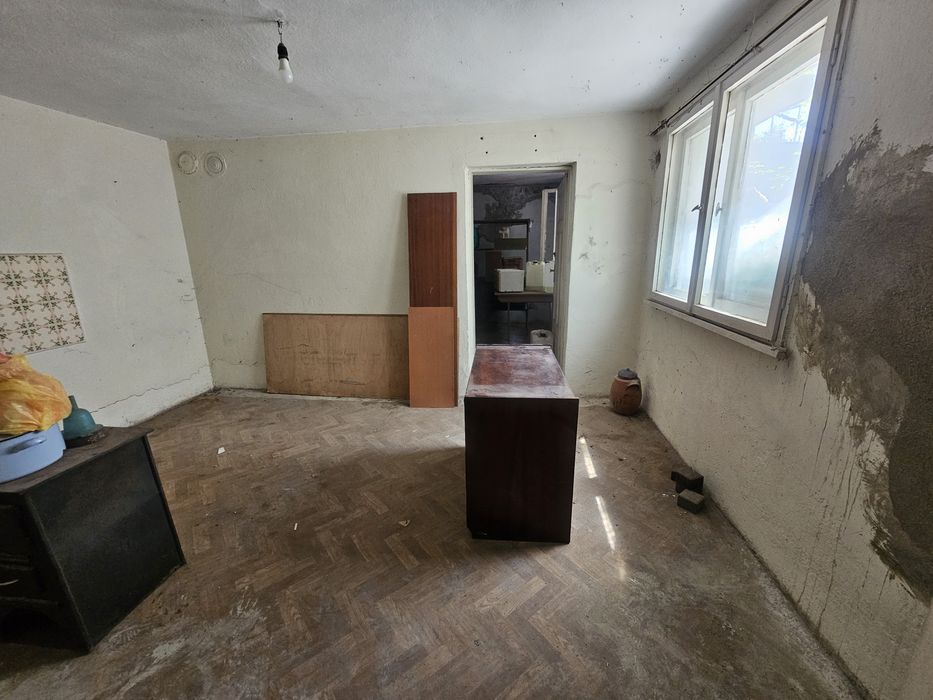 Продава се Етаж от къща в Белослав - 368 кв.м за 354 €/кв.м - Снимка #16