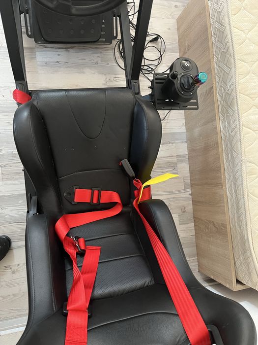 Volan Logitech g923+scaun racing wheel