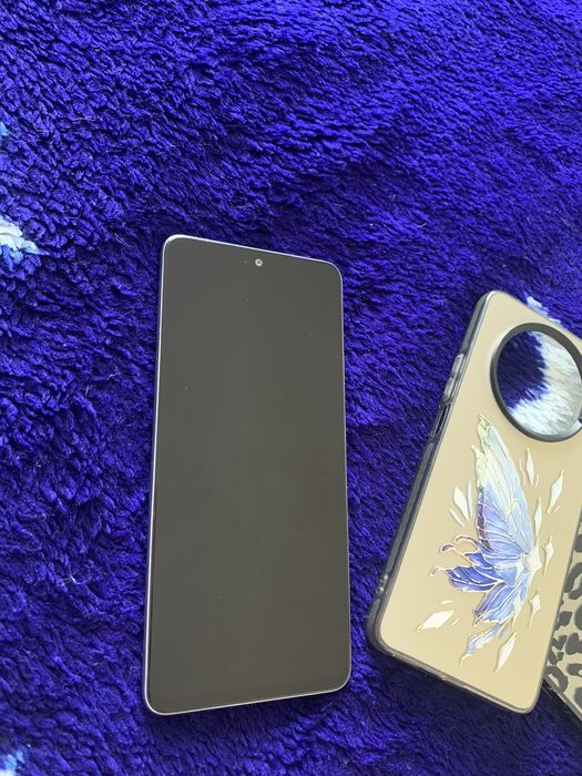 Продам телефон  Хонор х9 , 128 гб