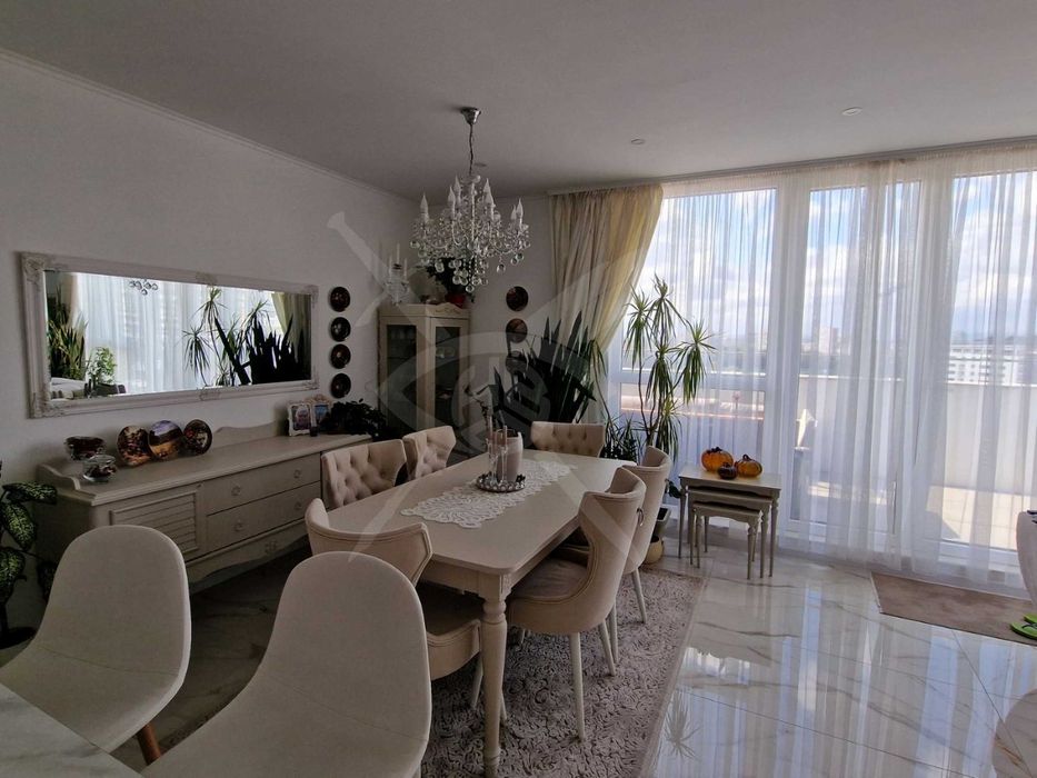 Продава се Тристаен апартамент в Варна, Гранд Мол Варна - 174 кв.м за 2069 €/кв.м - Снимка #6