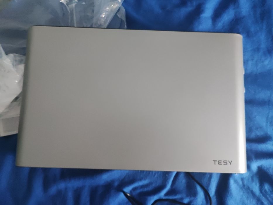 Calorifer electric de podea Tesy
