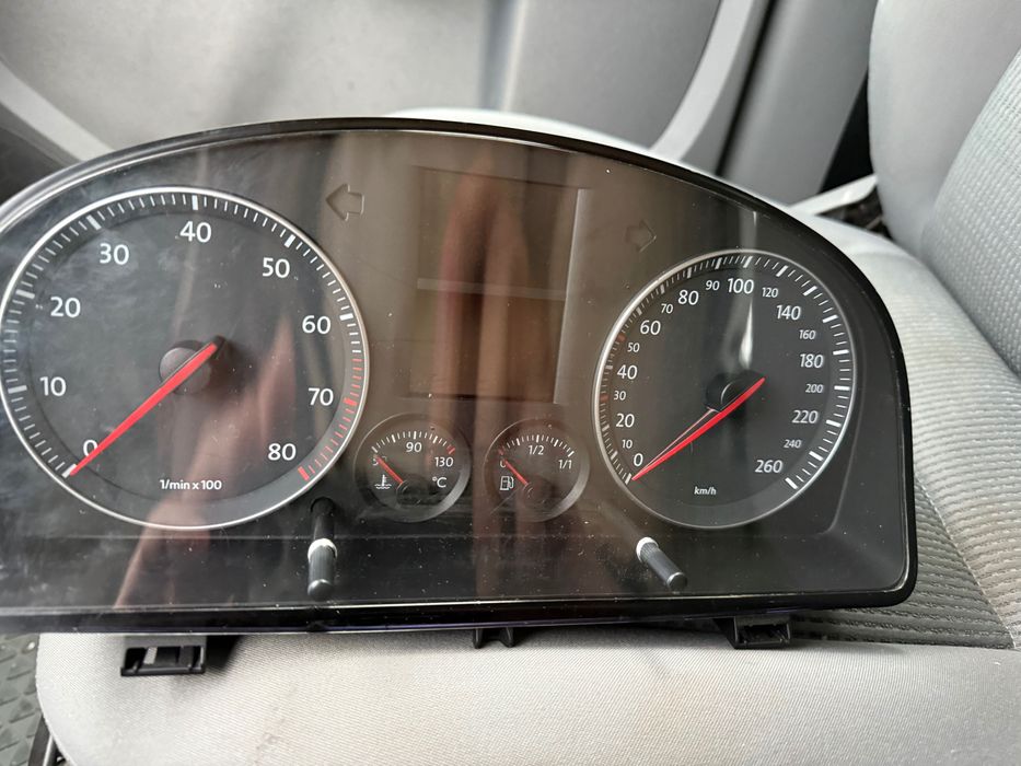 Километраж за vw caddy 2004-2009