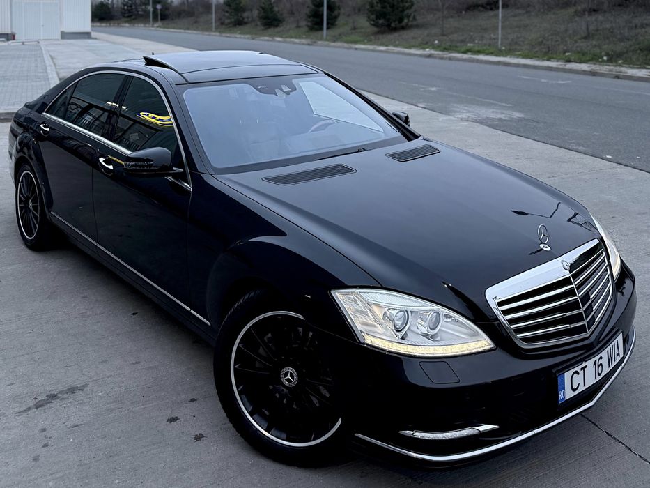 MERCEDES-BENZ S-Class 2010