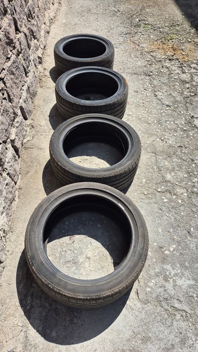 Гуми 245/40/ r18