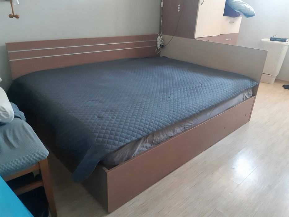 Комплект обзавеждане за стая