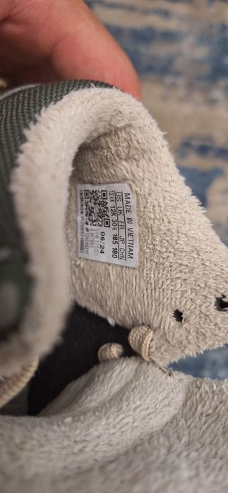 Adidasi adidas universali nr 30-31