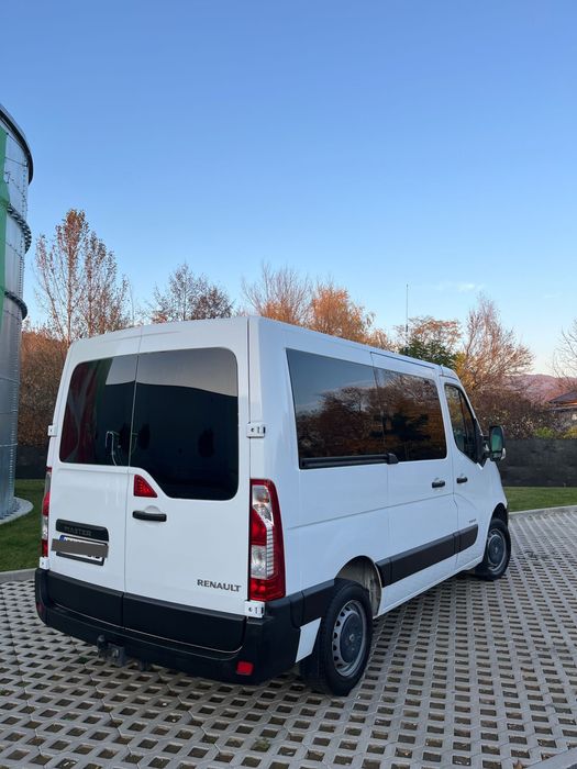 Renault Master 2.3 DCI  8+1 locuri 11.900€