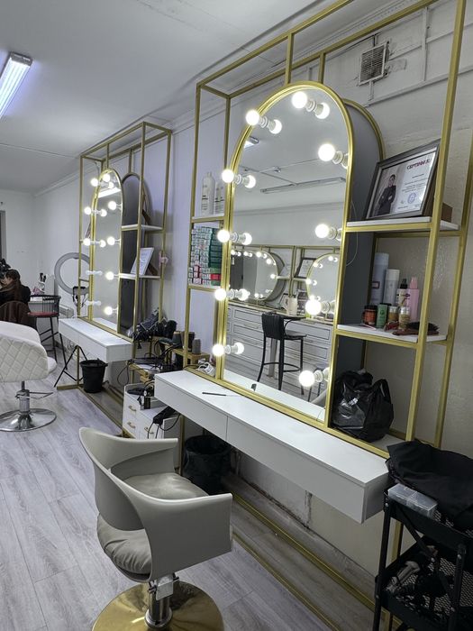 Салонның заттары сатылады бірге