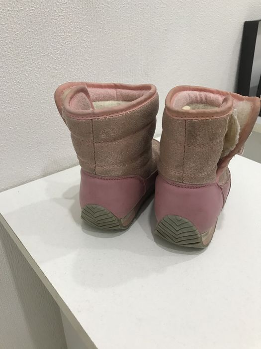 Продам зимние детские дутыши