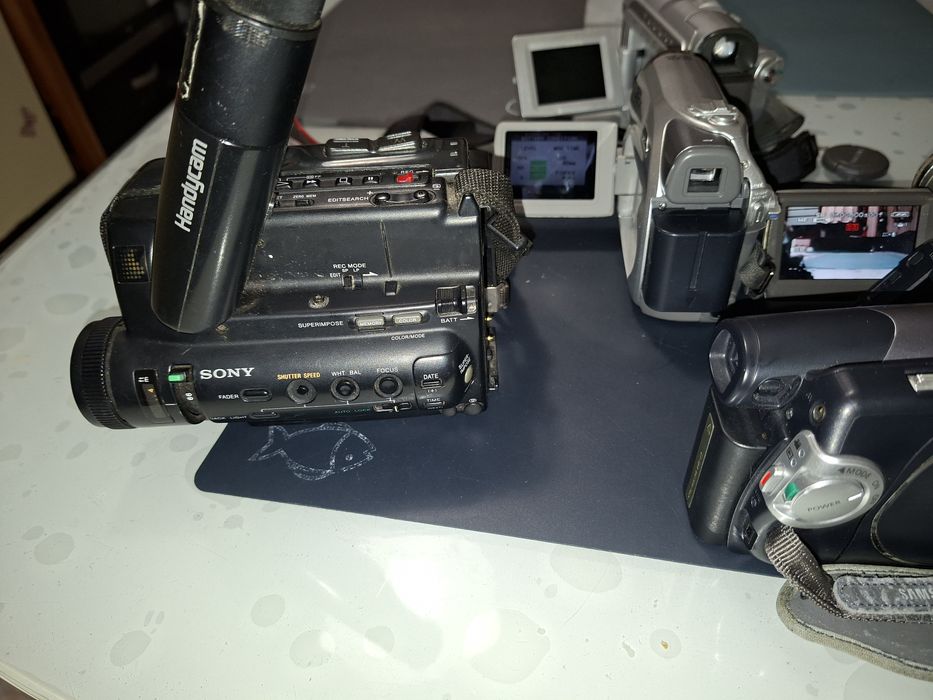 Lot 5 buc. handycam-uri,  pentru piese sau reparat, ieftin