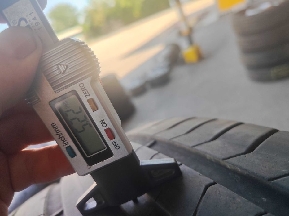 4бр.летни гуми 265/35/22 Pirelli