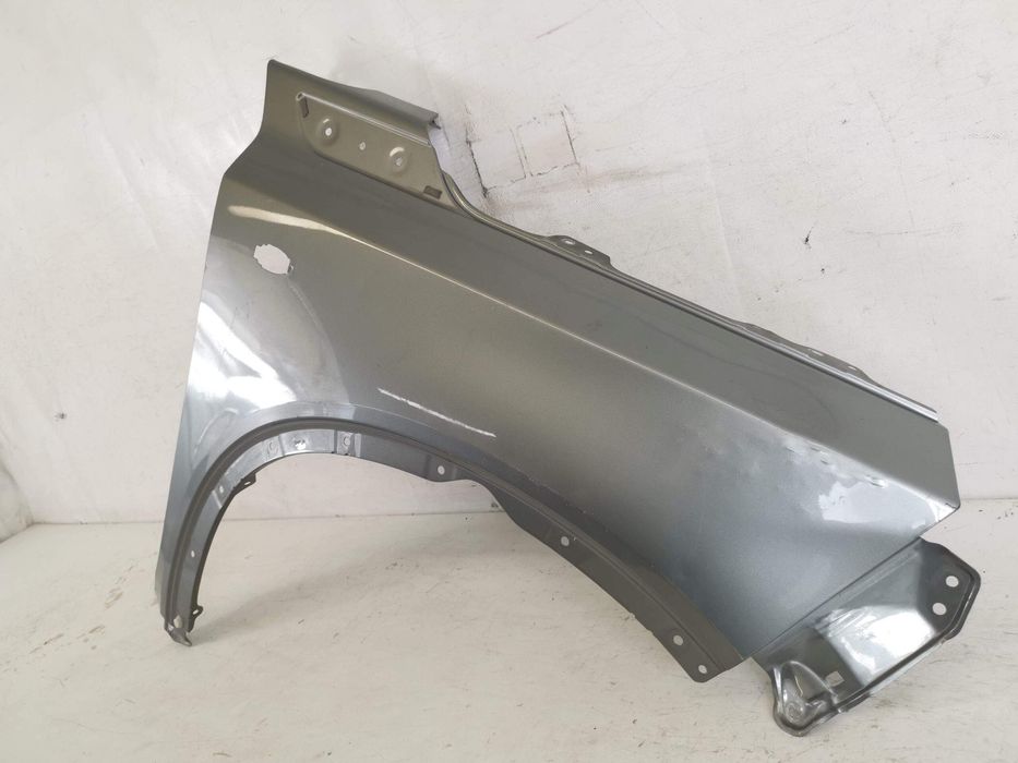 Десен преден калник Сузуки Витара / Suzuki Vitara 2 Оригинален