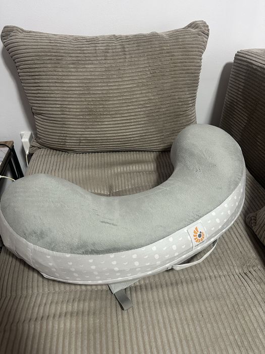 Perna alaptare ergobaby cu centură