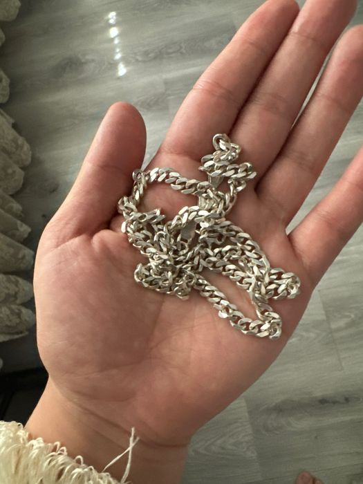 Тозза Эрон Сереброси