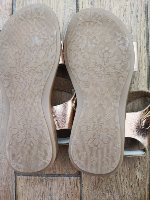 Боти, апрески и маратонки,балерини,кецове,сандали,еспдрили 27,5,28,29,