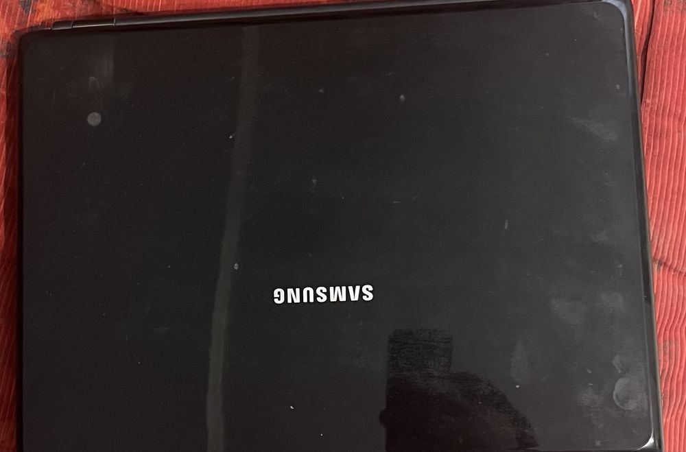 Ноутбук Самсунг R510