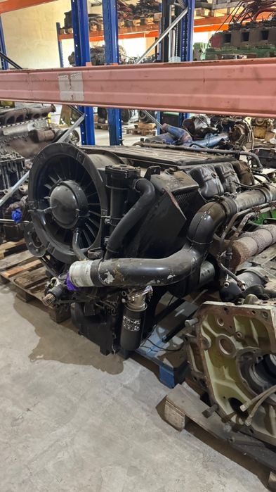 De vanzare motor Deutz V6 F6L413