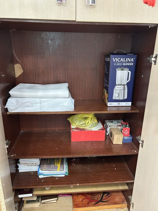 шкаф бесплатно!!