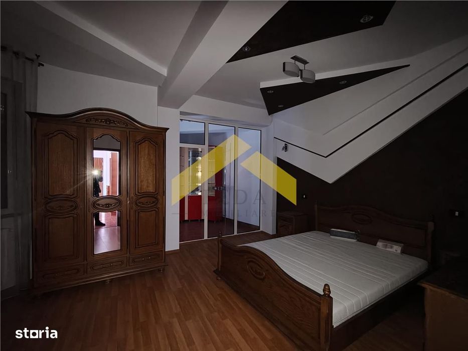 Apartament 3 camere de inchiriat ultracentral