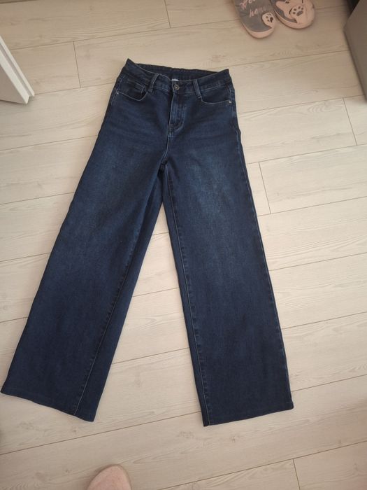 Дънки в цвят  тъмносин