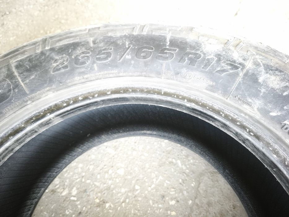 Продам б/у покрышки 4шт  размер 265.65.R17