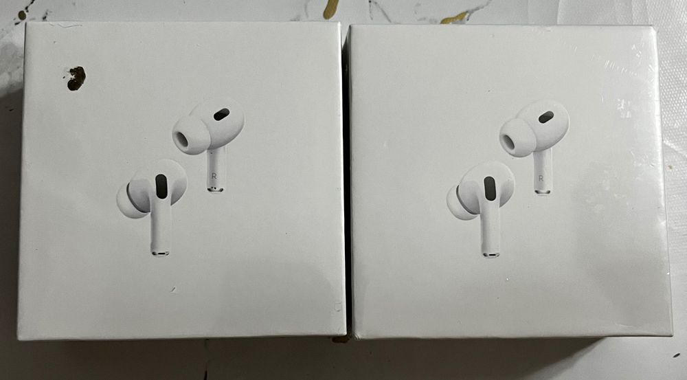 AirPods Pro 2nd Generation with MadSage Charging Case