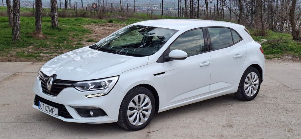 Renault Megane Inmatriculata,led,manuala