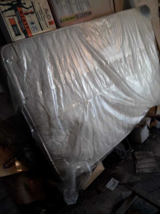 Матрас для кровати