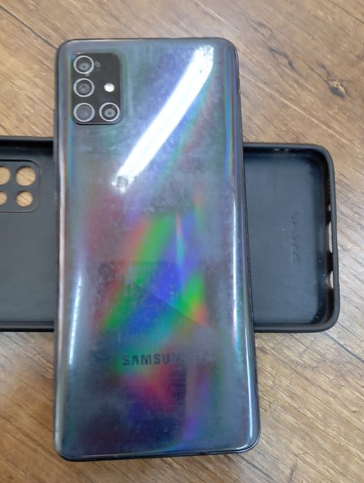Samsung A51 telefon yaxshi ishlaydi