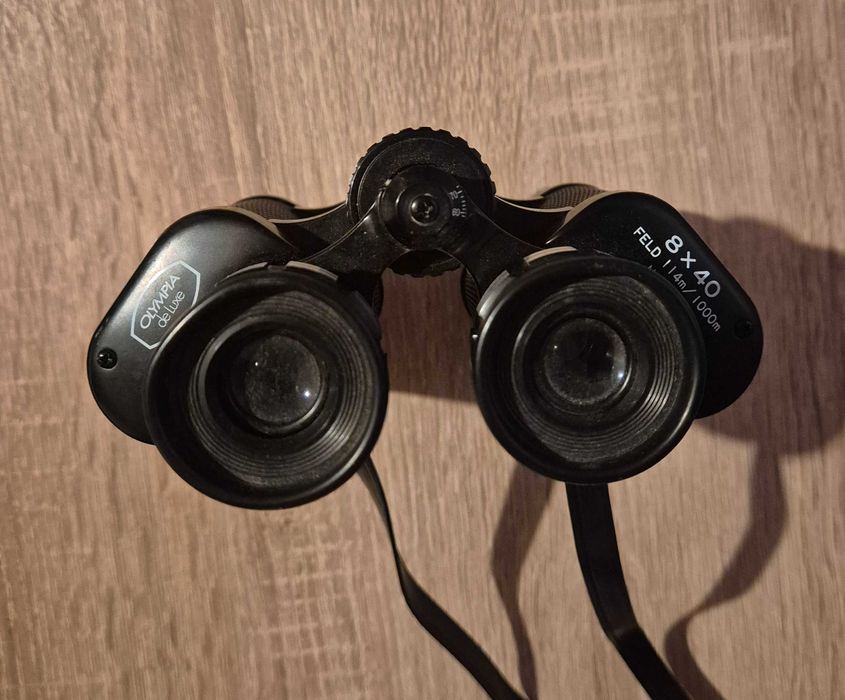 Binoclu Olympia de Luxe