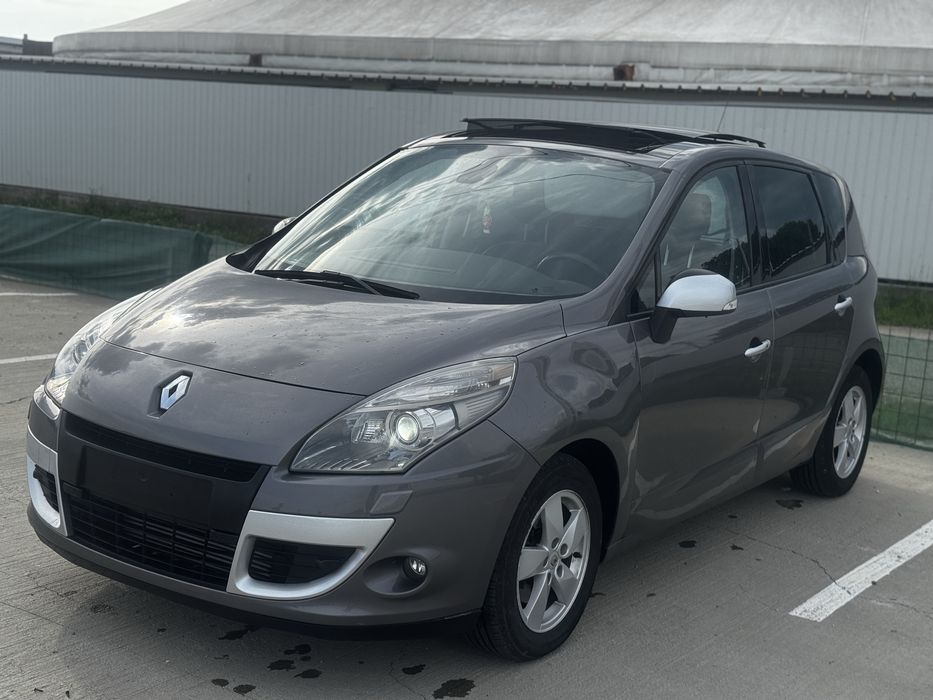 Renault Scenic III 2012 FULL //Panoramic//XENON/Navi Tom-Tom//KEY-LESS -import recent