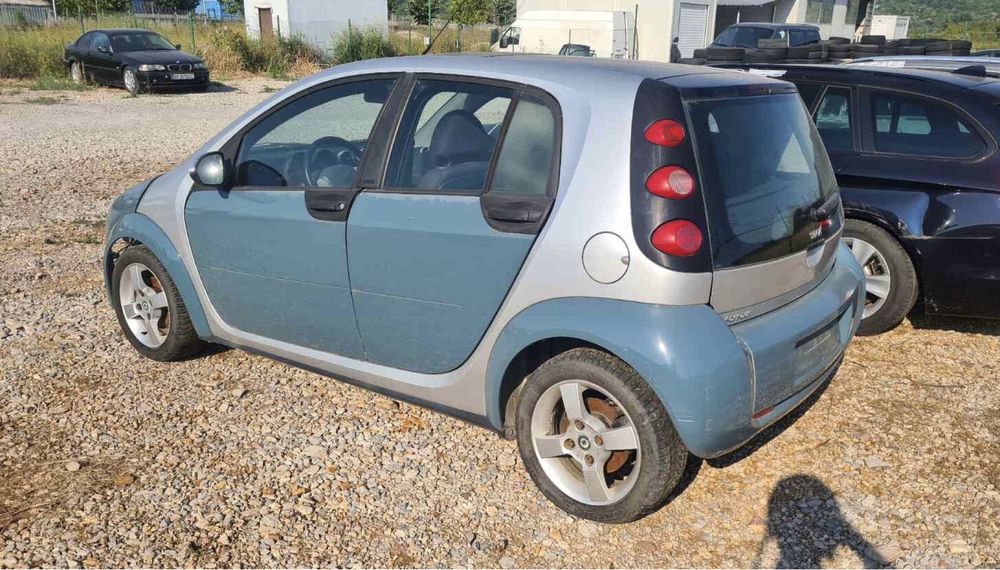 Smart forfour 1.1 i на части