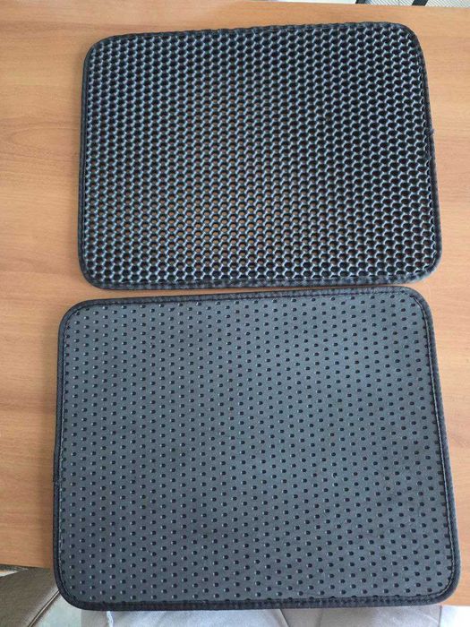 Постелка за котешка тоалетна