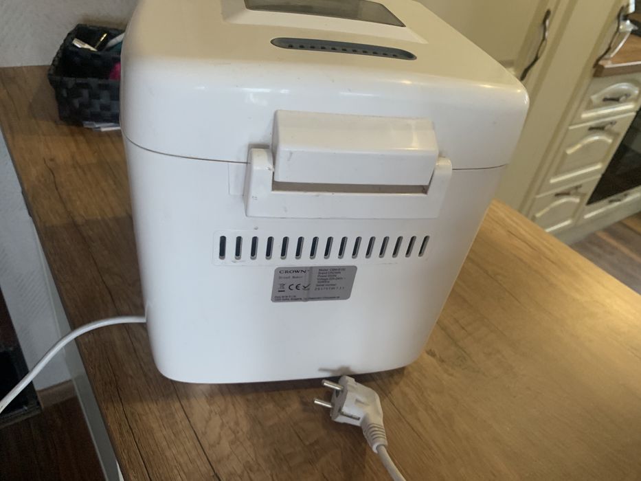 Хлебопекарна на Crown CBM-6132