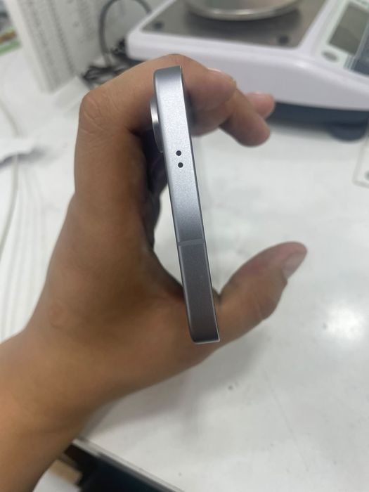 Samsung S25 fe. В идеальном состоянии
